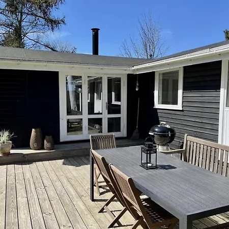 Charming In * 吉利勒杰